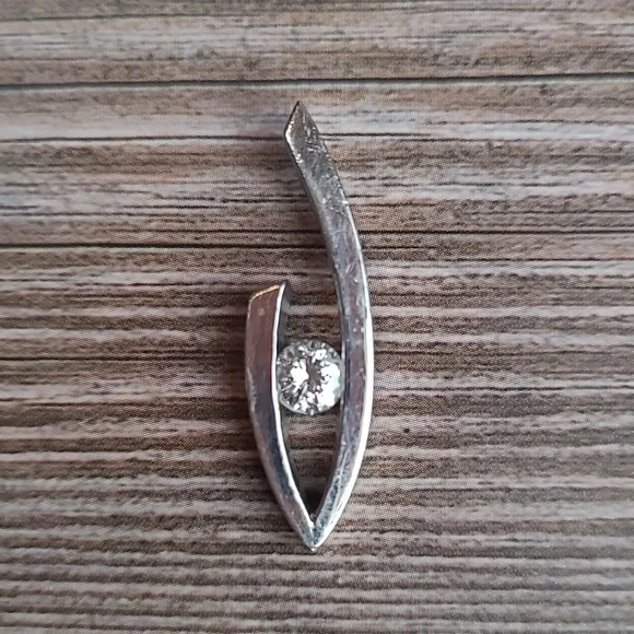 14KT WHITE GOLD TENSION SET DIAMOND PENDANT - Picture 6 of 13